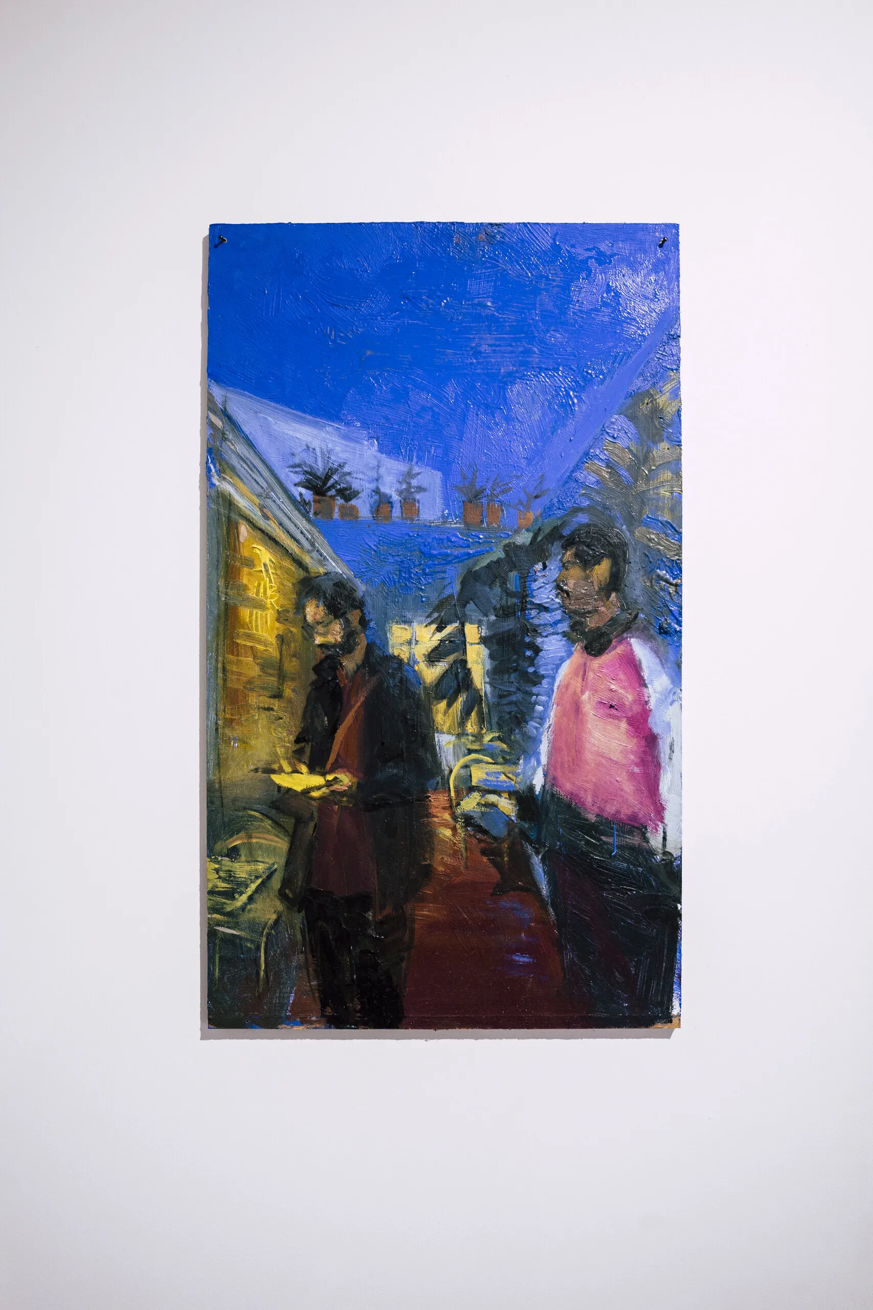 Espelho Meu: painting of two figures in a street at dusk, blue and yellow. Photo: Jenniffer Lima Pais